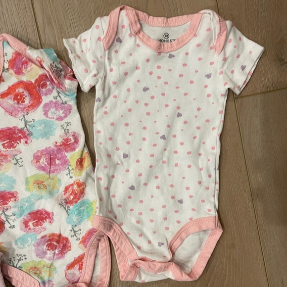 Bundle of Three Honest Baby Cotton Bodysuits - Picture 4 of 5
